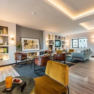 Hotel Pestana Vintage Center ****